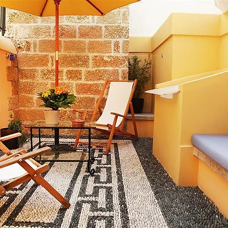 Rodos Niohori Elite Boutique ホテル