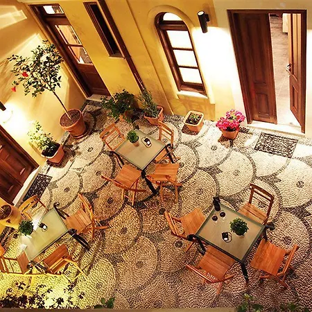 Rodos Niohori Elite Boutique ホテル 4*